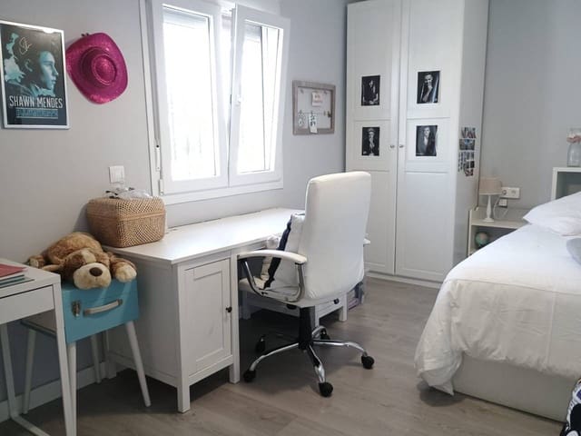 6 Zimmer Villa zu verkaufen in Benalmádena mit Pool Garage - 998.000 € (Ref: 9796576)