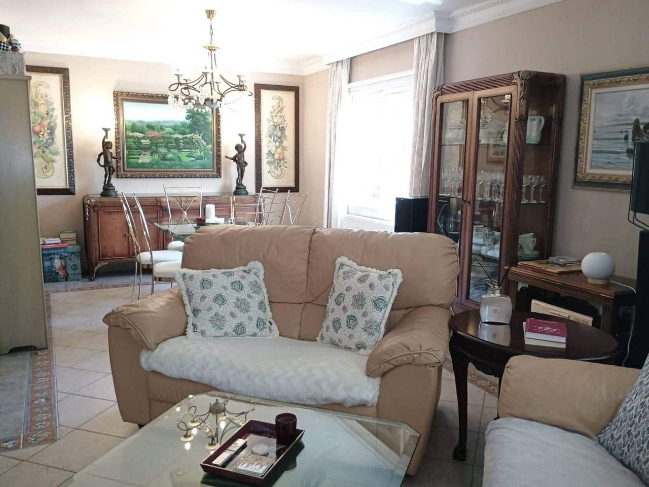 6 bedroom Villa for sale in Benalmadena with pool garage - € 998,000 (Ref: 9796576)