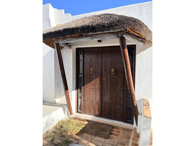 7 sovrum Villa till salu i Los Pacos, Fuengirola med pool garage - 995 000 € (Ref: 9815419)
