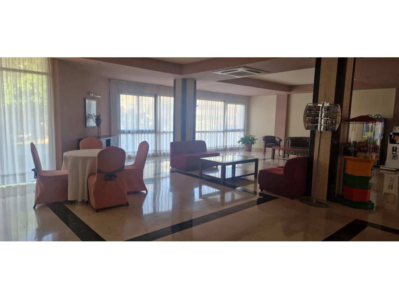 Studio for sale in Benalmadena with pool - € 263,000 (Ref: 9816849)