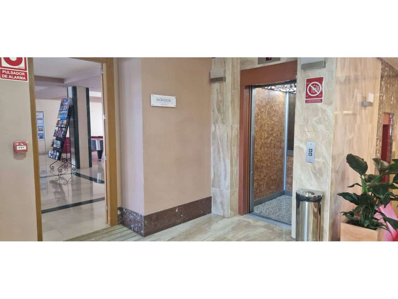 Studio for sale in Benalmadena with pool - € 263,000 (Ref: 9816849)
