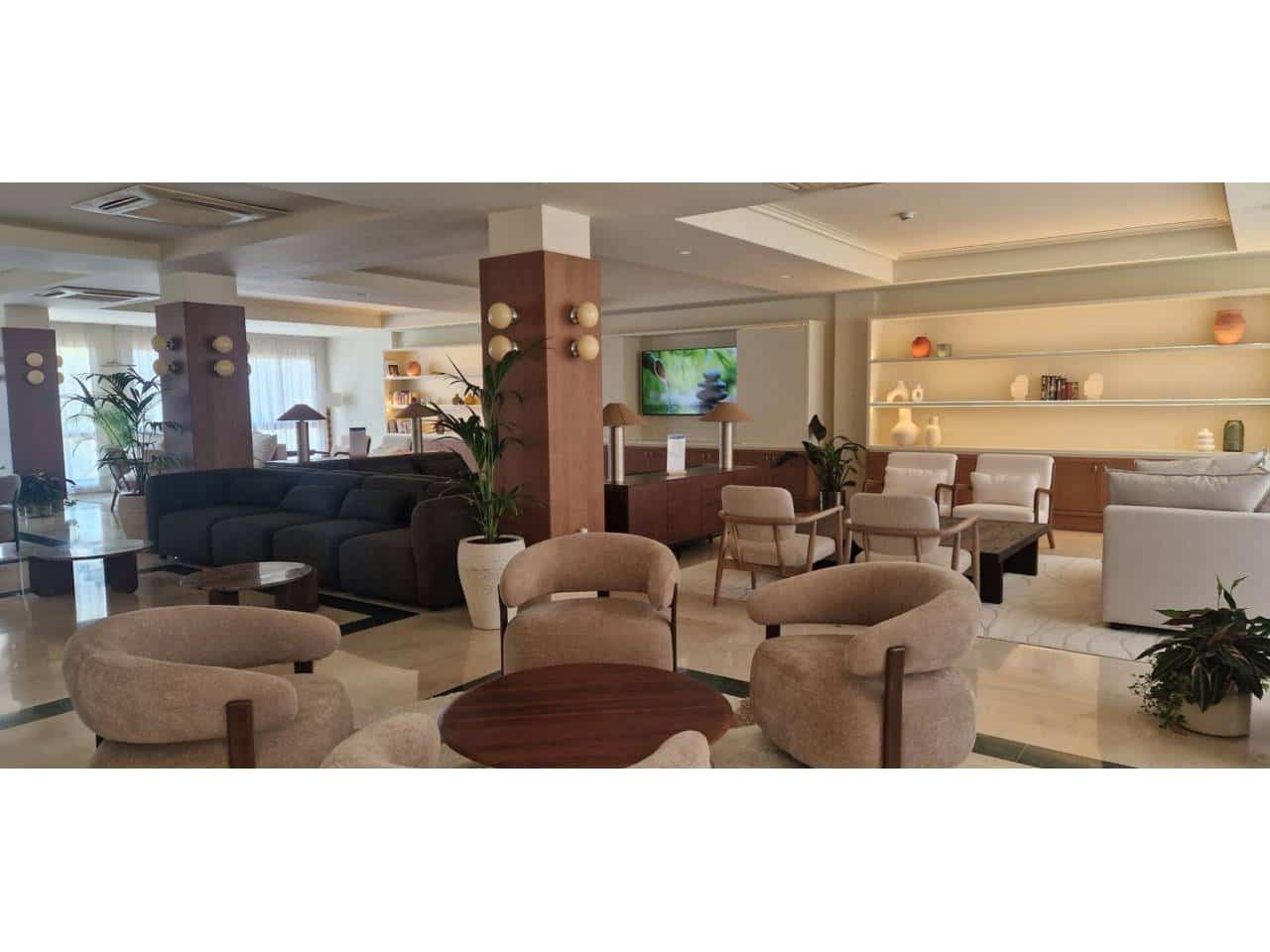 Studio for sale in Benalmadena with pool - € 249,900 (Ref: 9816849)