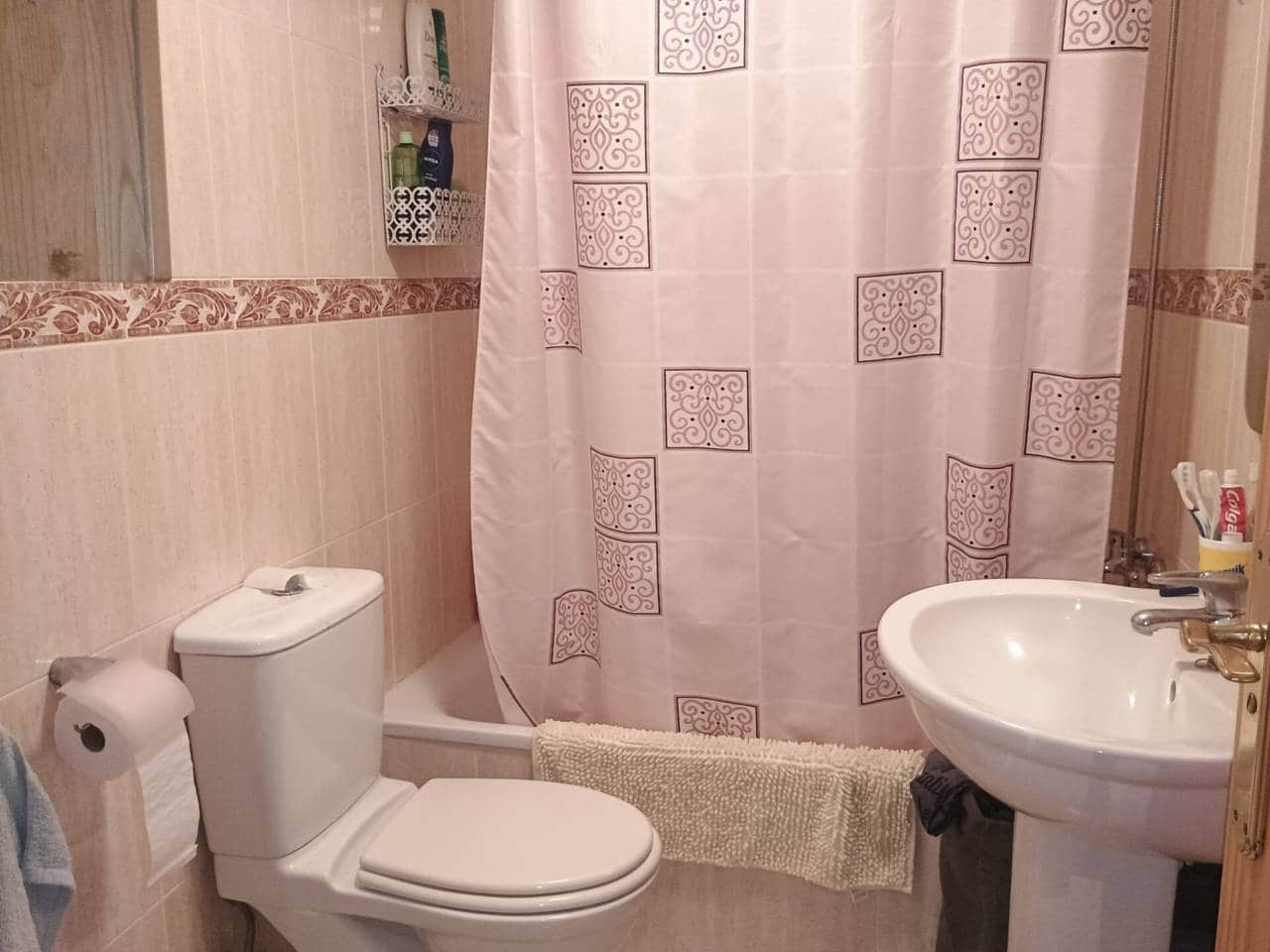 2 makuuhuone Huoneisto myytävänä paikassa Benalmadena mukana uima-altaan 
autotalli - 299 000 € (Ref: 9835071)