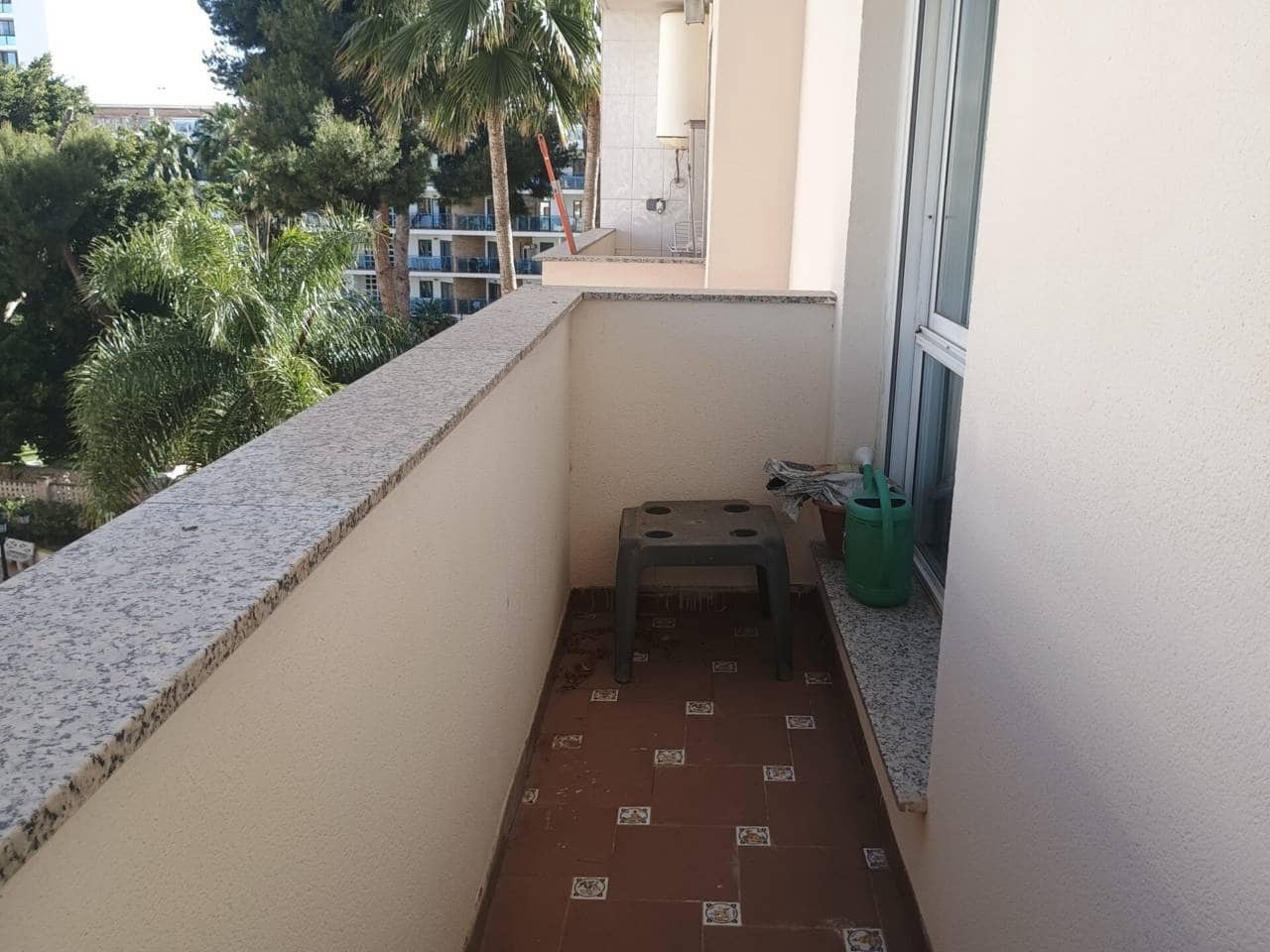 2 makuuhuone Huoneisto myytävänä paikassa Benalmadena mukana uima-altaan 
autotalli - 299 000 € (Ref: 9835071)