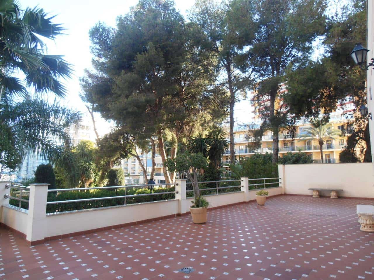 2 makuuhuone Huoneisto myytävänä paikassa Benalmadena mukana uima-altaan 
autotalli - 299 000 € (Ref: 9835071)