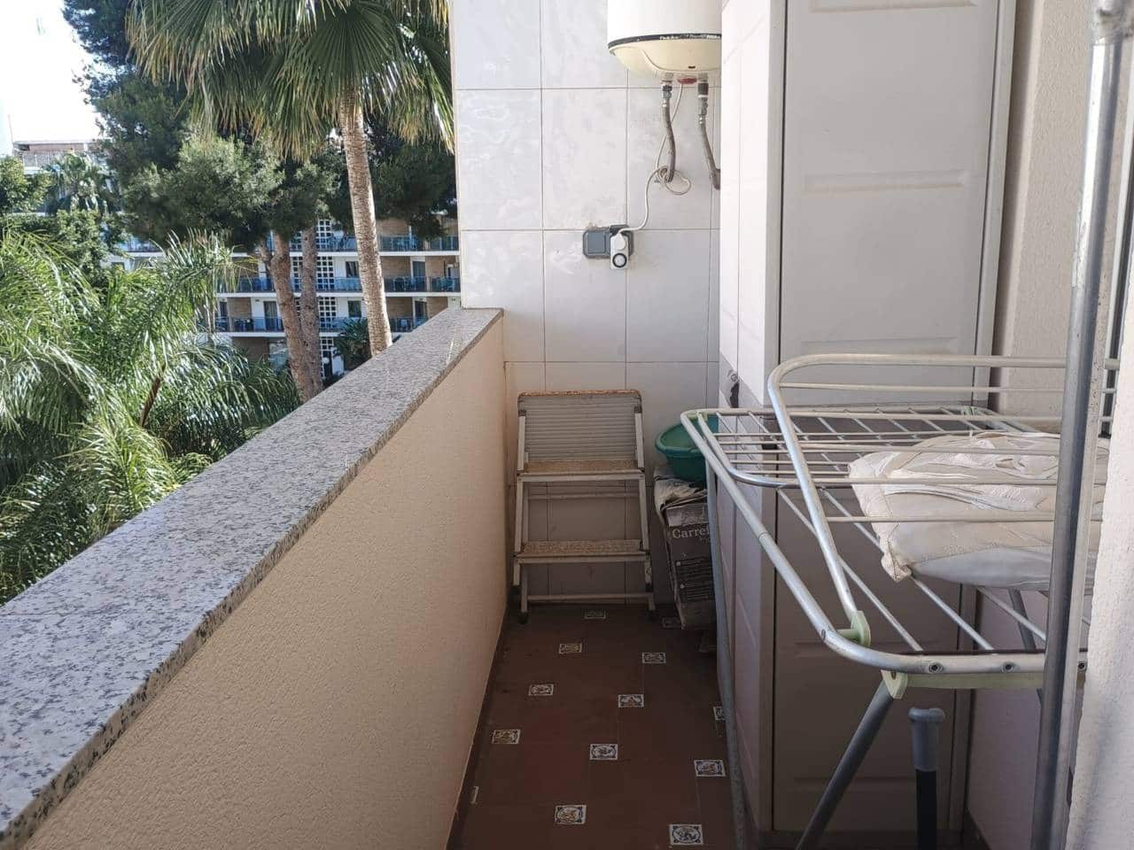 2 makuuhuone Huoneisto myytävänä paikassa Benalmadena mukana uima-altaan 
autotalli - 299 000 € (Ref: 9835071)