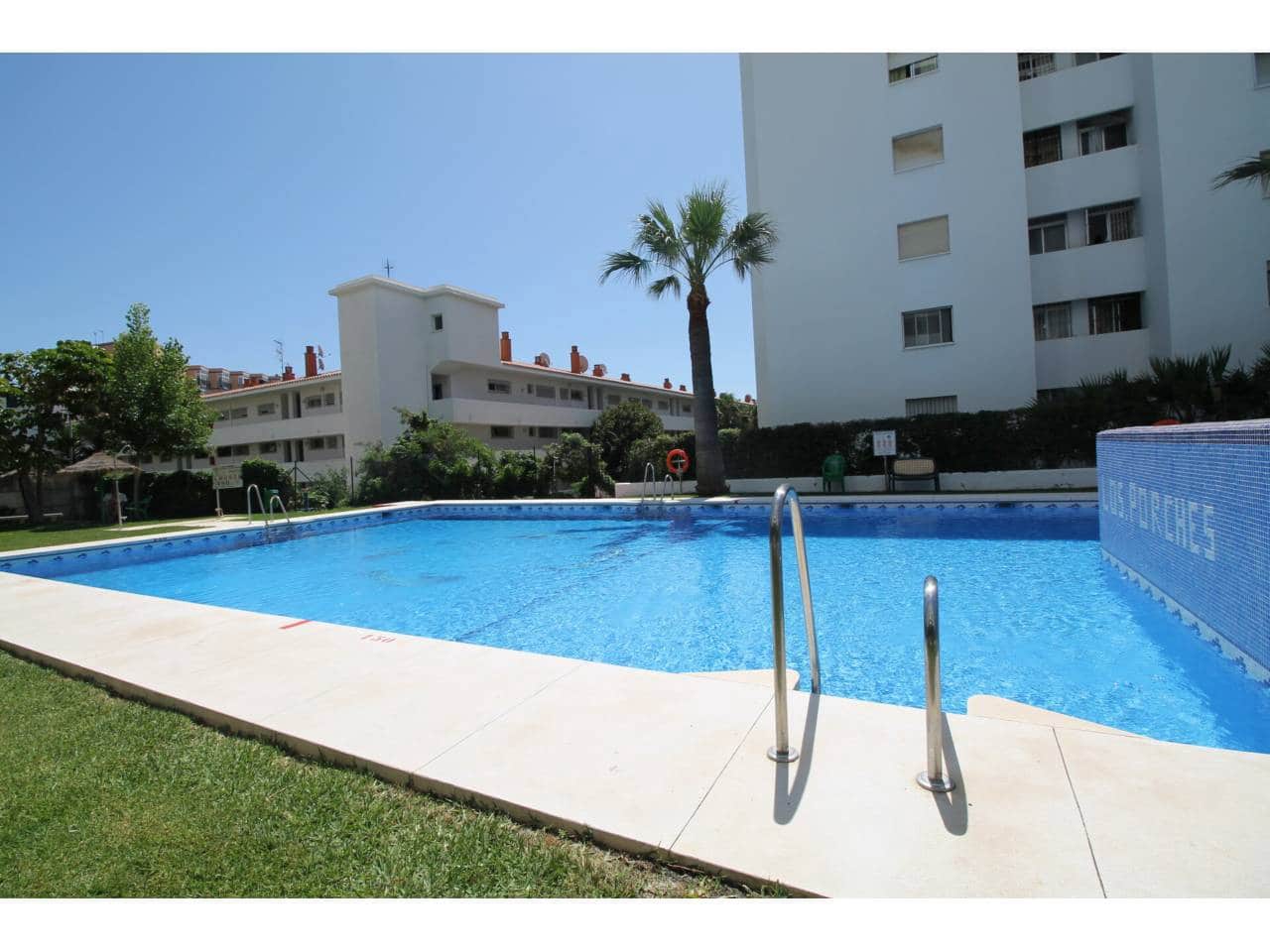 3 bedroom Penthouse for sale in Benalmadena with pool garage - € 430,000 (Ref: 9835072)