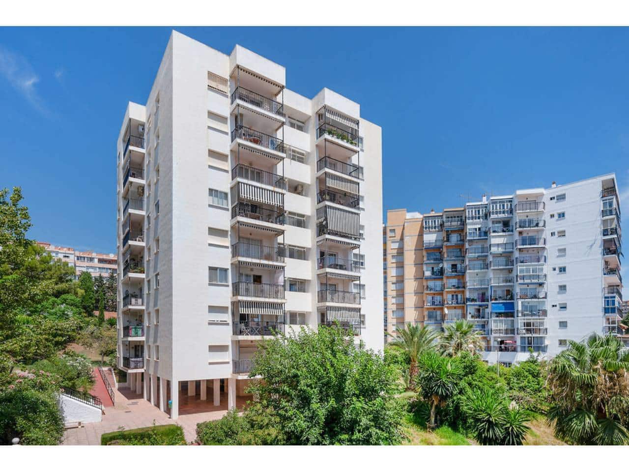 3 bedroom Penthouse for sale in Benalmadena with pool garage - € 430,000 (Ref: 9835072)