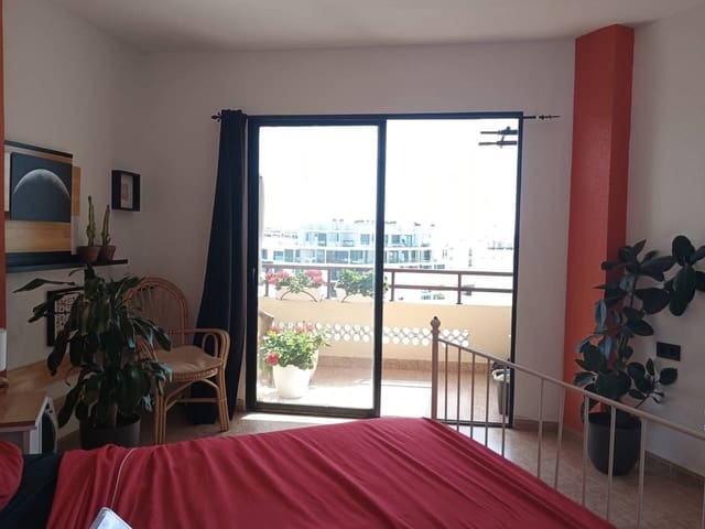 1 slaapkamer Appartement te koop in Torremolinos met zwembad - € 295.000 (Ref: 9838776)