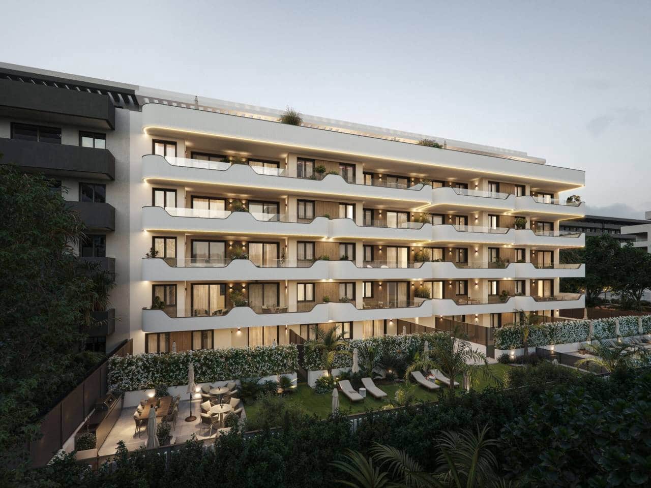 2 bedroom Apartment for sale in Velez-Malaga with pool garage - € 262,500 (Ref: 9848925)