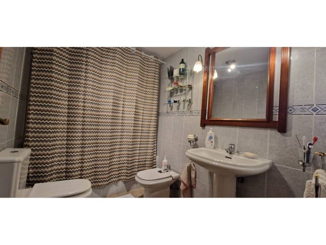 Apartamento de 2 habitaciones en Benalmádena en venta con piscina garaje - 360.000 € (Ref: 9868038)