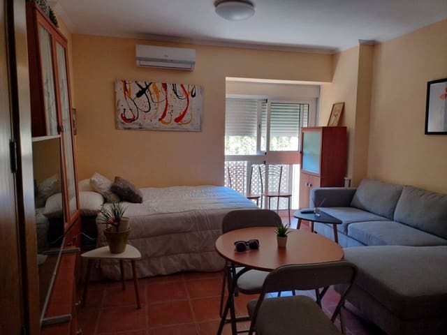 Apartment zu verkaufen in Parque de la Paloma, Benalmádena mit Pool - 138.000 € (Ref: 9880409)