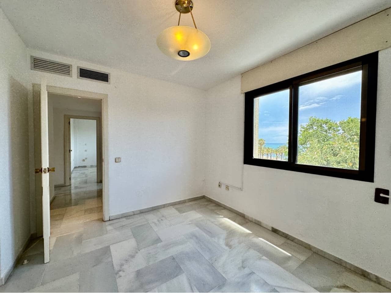 2 chambre Appartement à vendre à Torremolinos avec piscine garage - 730 000 € (Ref: 9898597)