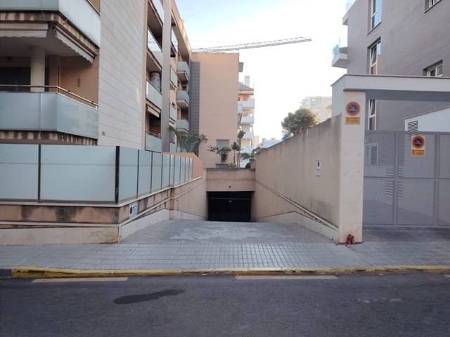 Garasje til salgs i Benalmádena - € 36 000 (Ref: 9906642)