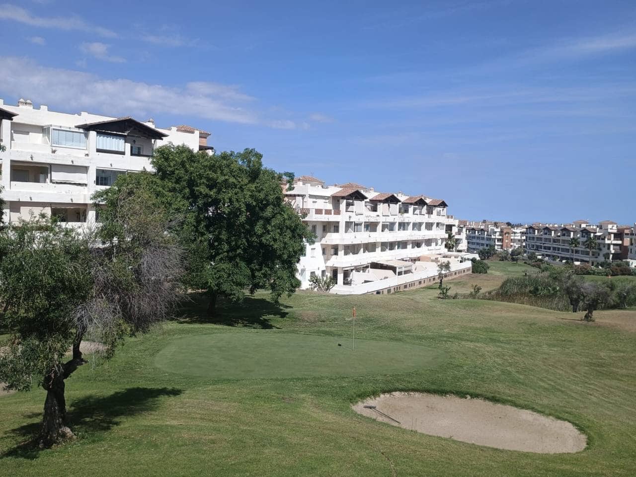 2 bedroom Apartment for rent in Benalmadena with pool garage - € 1,300 (Ref: 9937447)