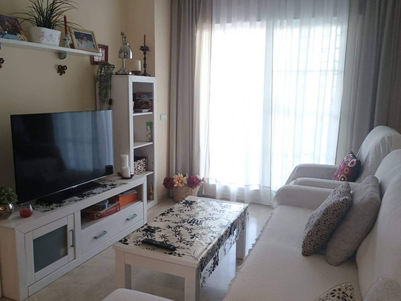 2 bedroom Apartment for rent in Benalmadena with pool garage - € 1,300 (Ref: 9937447)