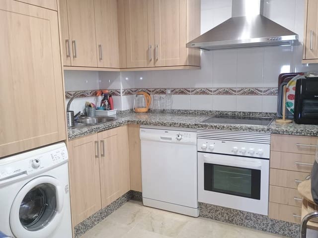2 makuuhuone Huoneisto vuokrattavana paikassa Benalmádena mukana uima-altaan 
autotalli - 1 300 € (Ref: 9937447)