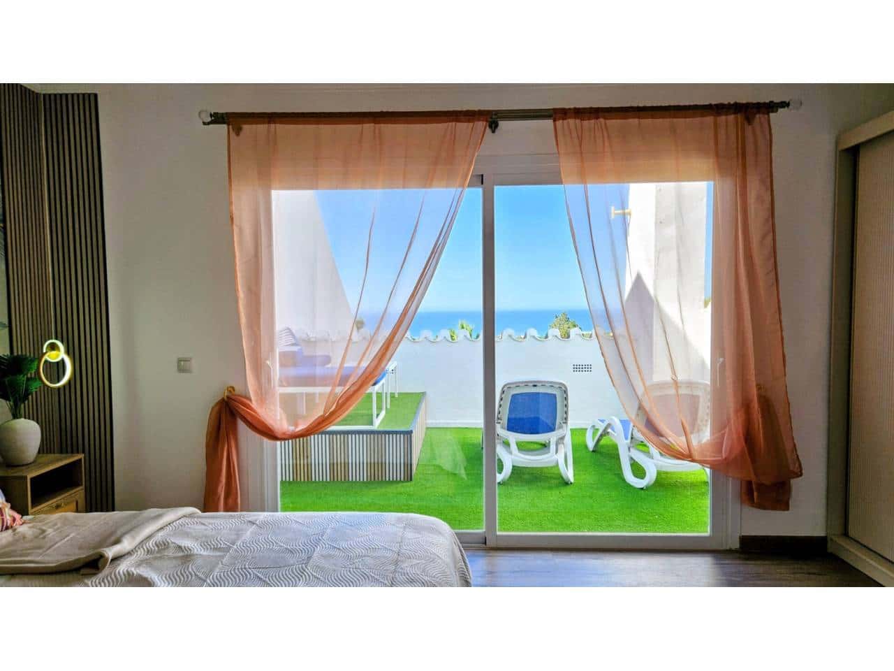 4 slaapkamer Huis te koop in Calahonda met zwembad - € 670.000 (Ref: 9941650)