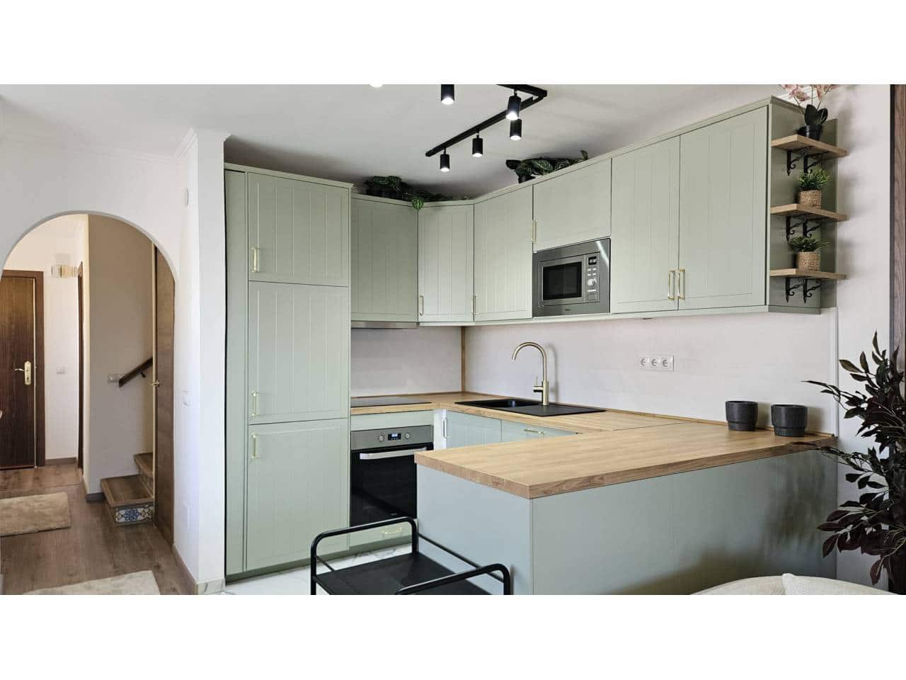 4 slaapkamer Huis te koop in Calahonda met zwembad - € 670.000 (Ref: 9941650)