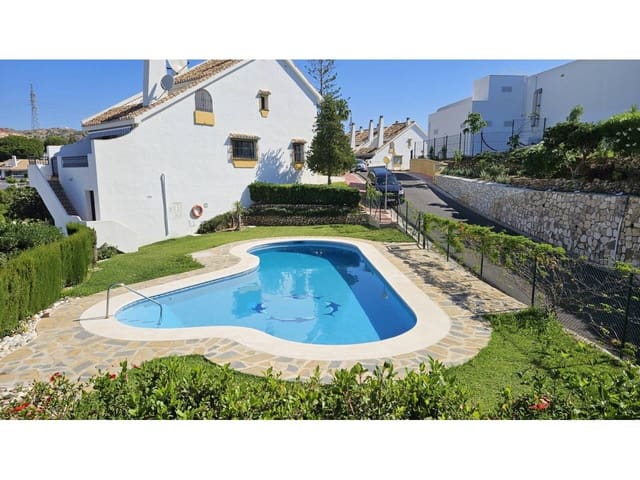 4 slaapkamer Huis te koop in Calahonda, Mijas met zwembad - € 670.000 (Ref: 9941650)