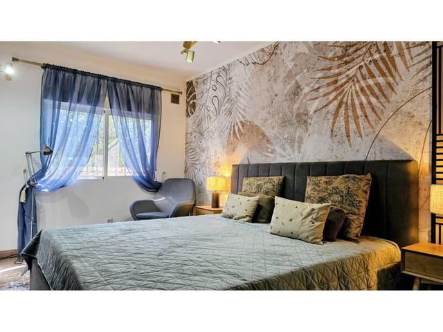 4 slaapkamer Huis te koop in Calahonda, Mijas met zwembad - € 670.000 (Ref: 9941650)