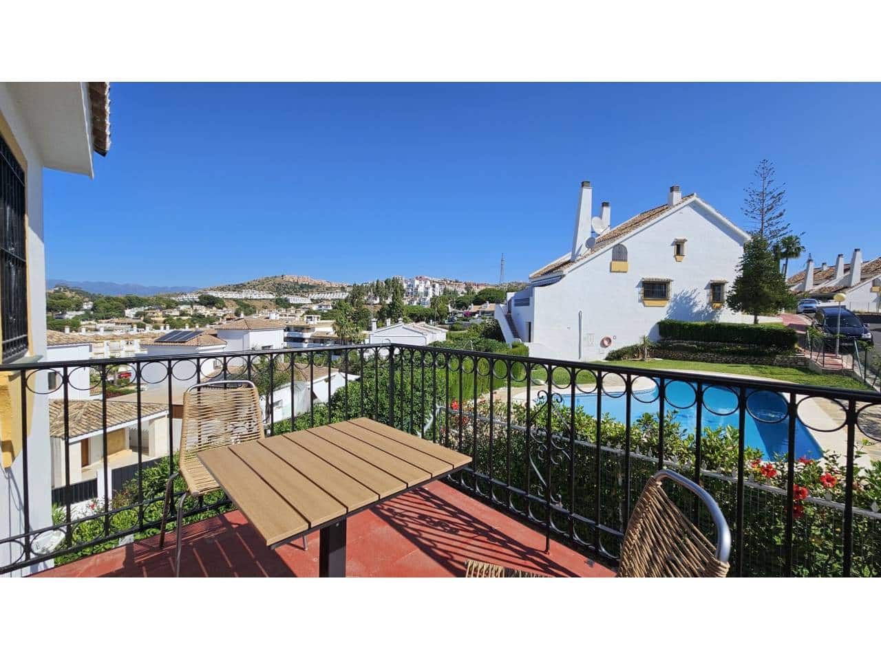 4 slaapkamer Huis te koop in Calahonda met zwembad - € 670.000 (Ref: 9941650)