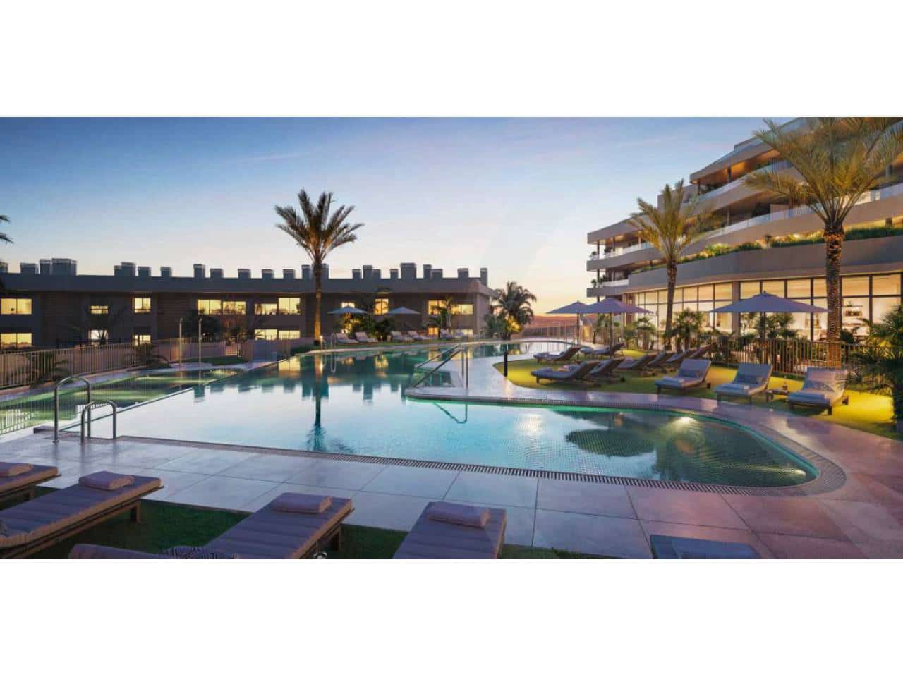 2 soveværelse Lejlighed til salg i Fuengirola med swimmingpool garage - € 459.000 (Ref: 9986269)