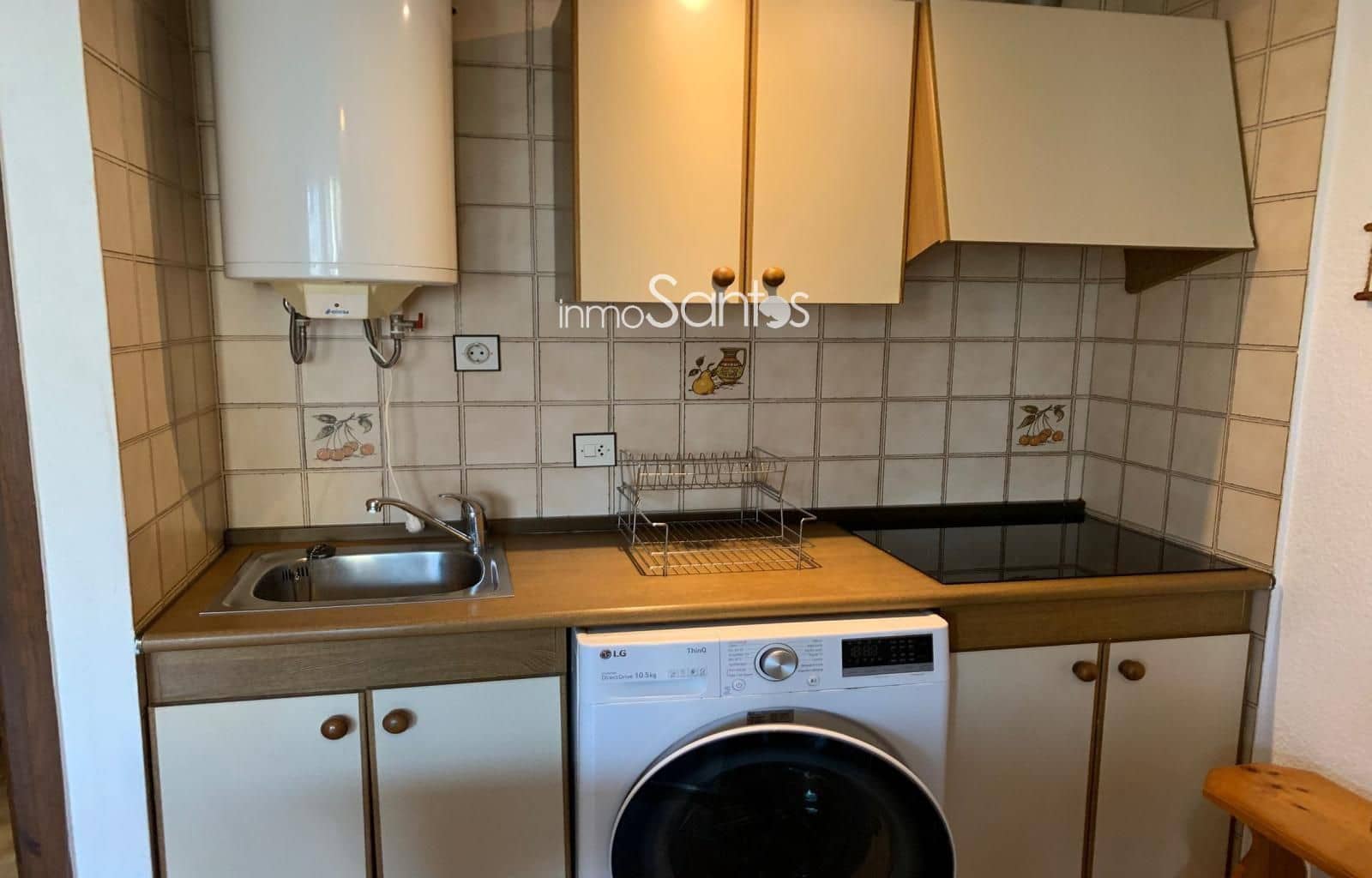 1 soverom Leilighet til salgs i Roses med svømmebasseng garasje - € 139 000 (Ref: 9720255)