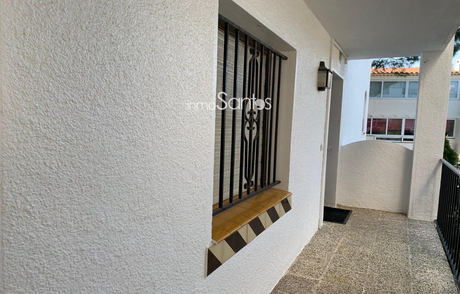 1 soverom Leilighet til salgs i Roses med svømmebasseng garasje - € 139 000 (Ref: 9720255)