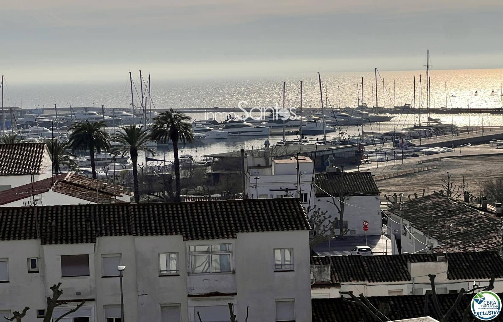 2 Zimmer Wohnung zu verkaufen in Roses mit Garage - 295.000 € (Ref: 9720257)