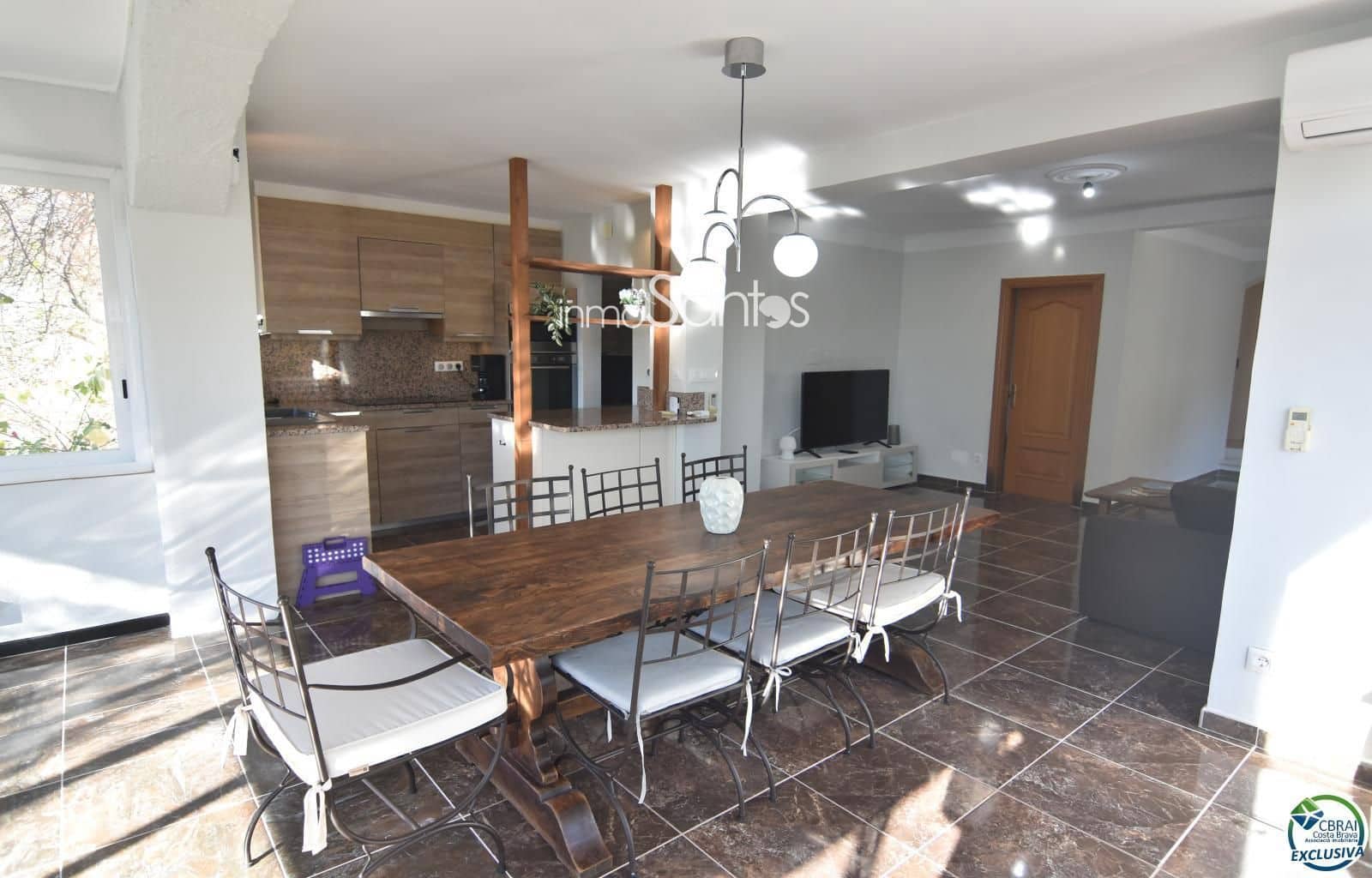 3 bedroom Villa for sale in Roses - € 395,000 (Ref: 9720261)