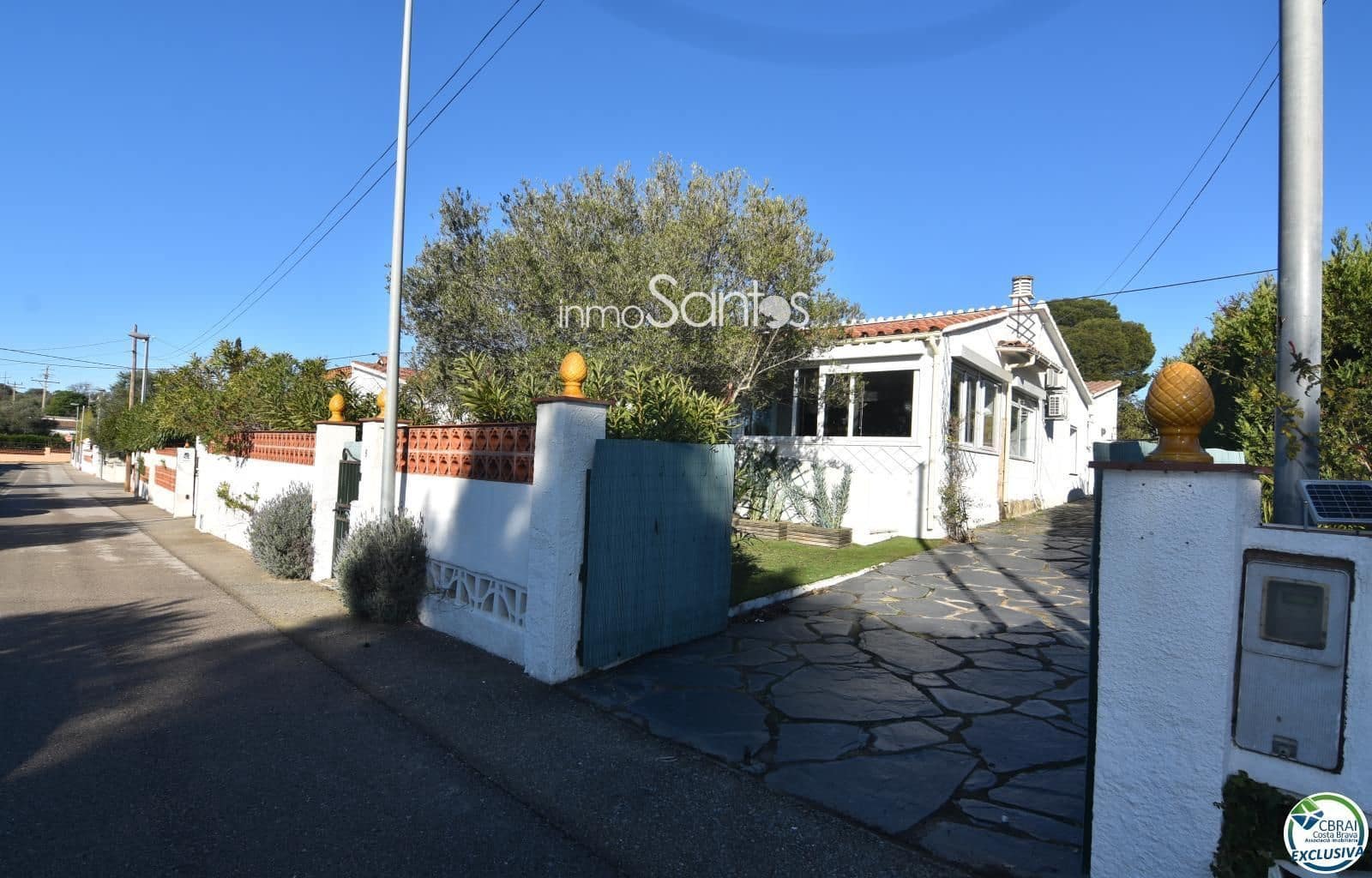 3 bedroom Villa for sale in Roses - € 395,000 (Ref: 9720261)