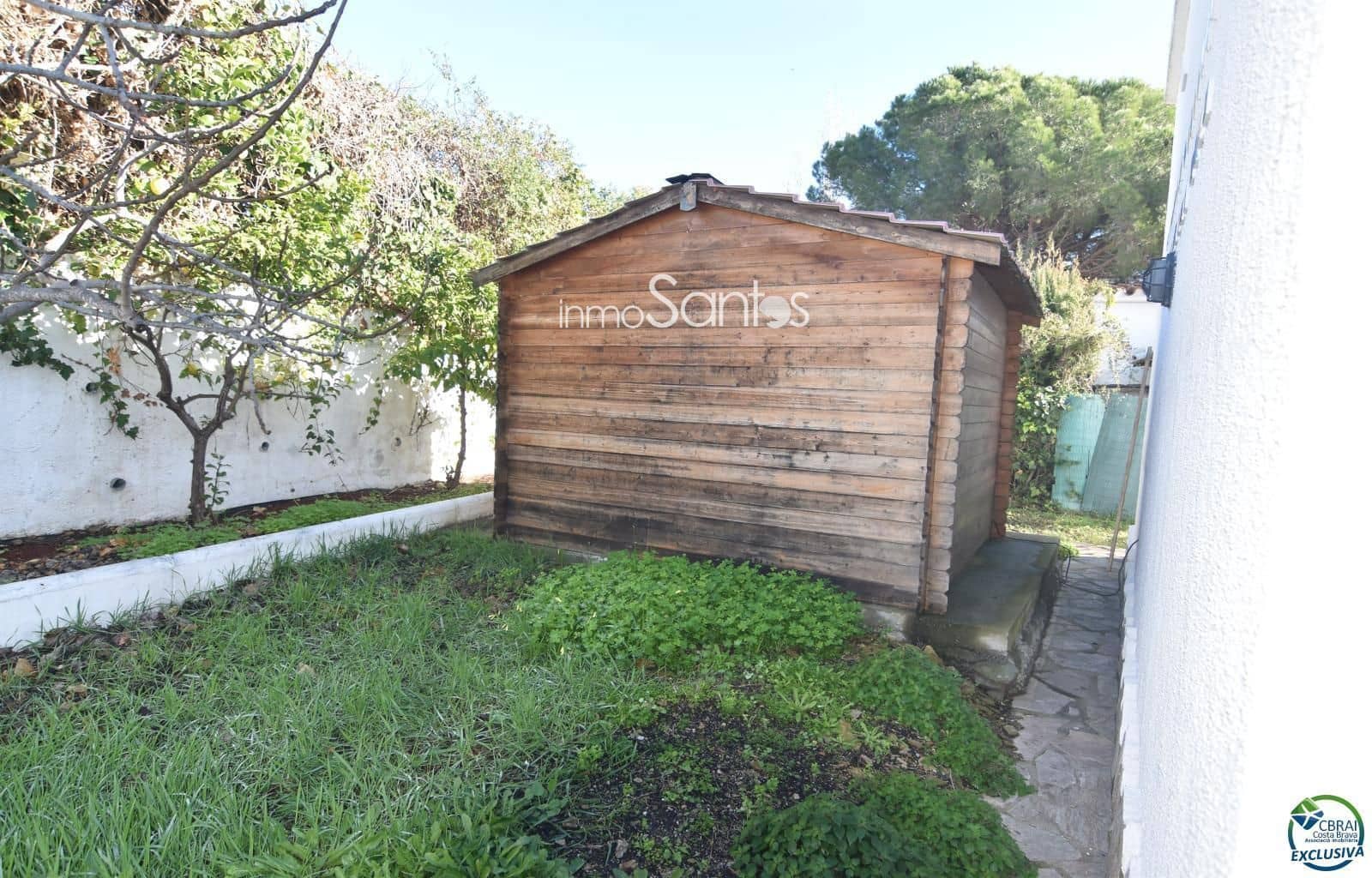 3 bedroom Villa for sale in Roses - € 395,000 (Ref: 9720261)