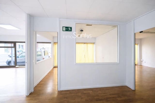 Commercieel te huur in Roses - € 1.400 (Ref: 9720263)