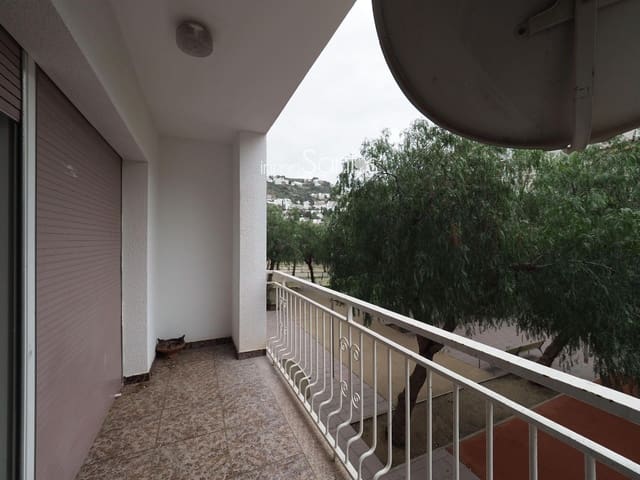 3 slaapkamer Flat te koop in Roses - € 185.000 (Ref: 9720267)