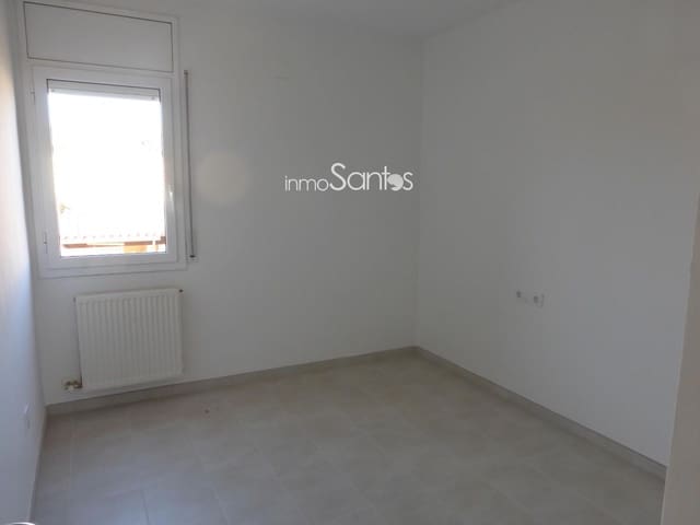 4 slaapkamer Huis te koop in Empuriabrava, Castelló d'Empúries - € 295.000 (Ref: 9720268)