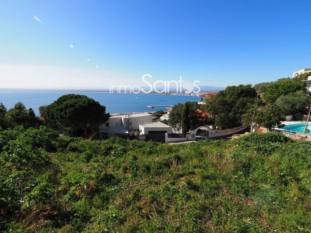 Building Plot for sale in Roses - € 294,000 (Ref: 9720274)