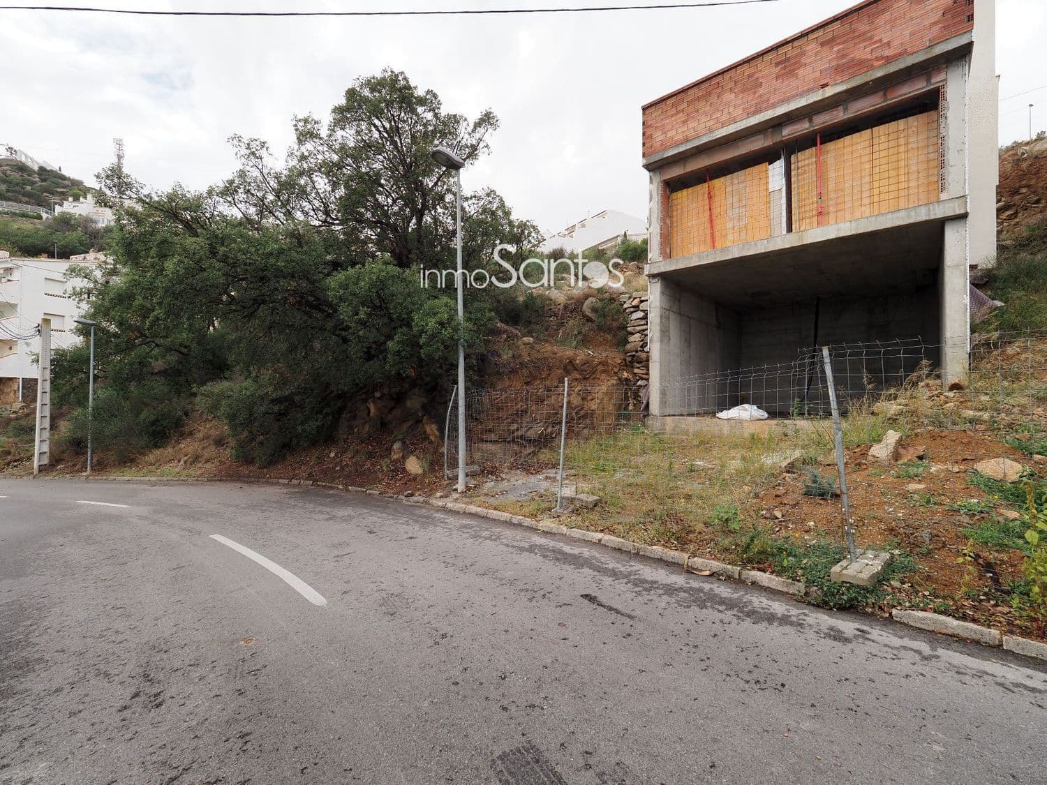 Building Plot for sale in Roses - € 240,000 (Ref: 9720275)
