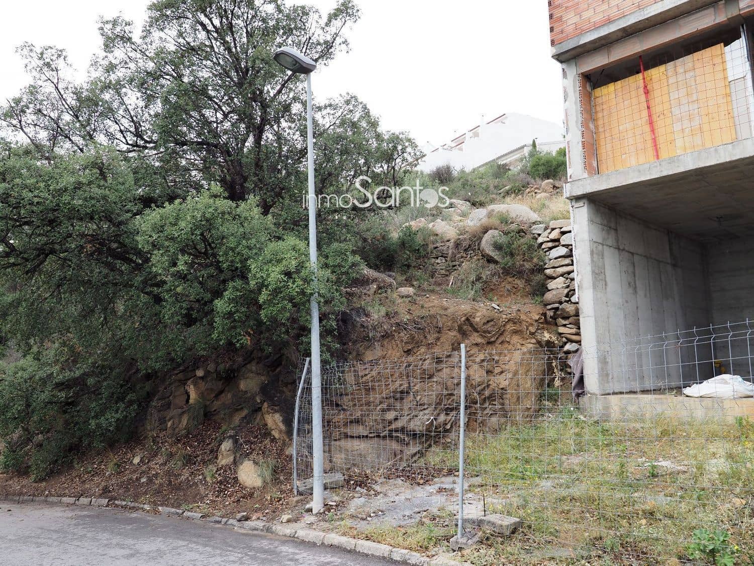 Building Plot for sale in Roses - € 240,000 (Ref: 9720275)