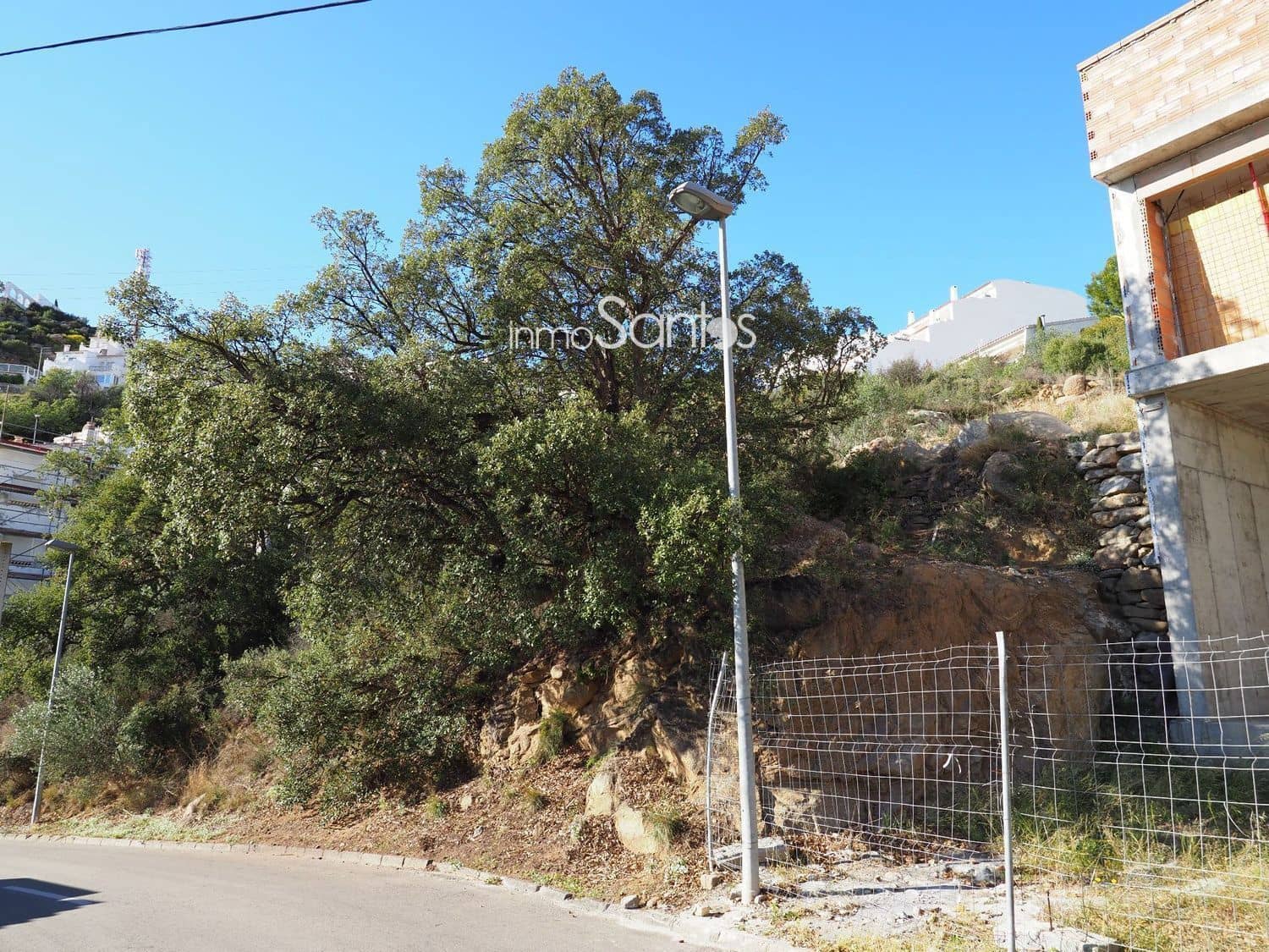 Building Plot for sale in Roses - € 240,000 (Ref: 9720275)
