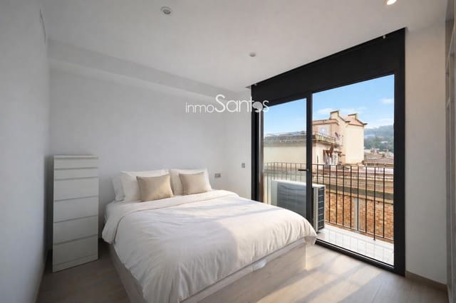 2 slaapkamer Penthouse te huur in Gerona stad - € 1.400 (Ref: 9720278)
