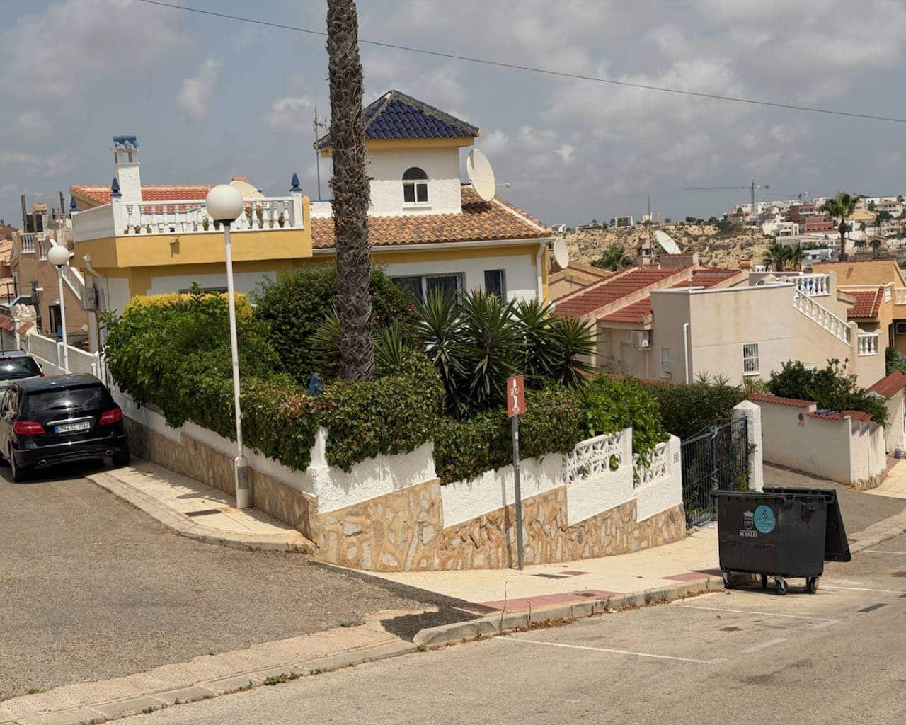 3 bedroom Villa for sale in La Marquesa with pool - € 285,000 (Ref: 10004475)