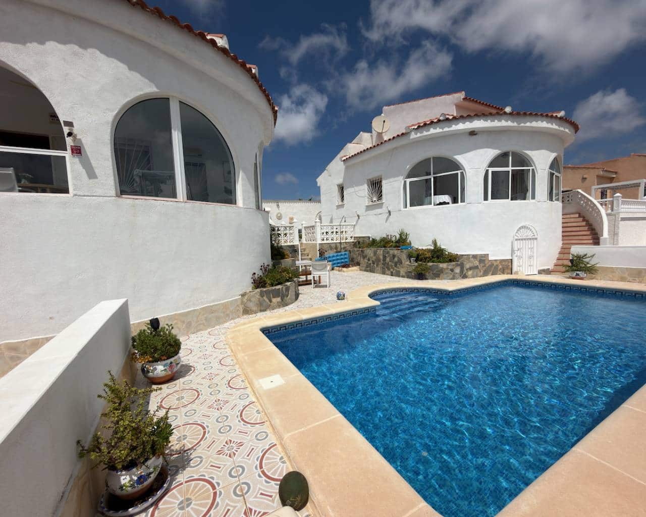 4 soveværelse Villa til salg i Ciudad Quesada med swimmingpool garage - € 439.000 (Ref: 10008010)