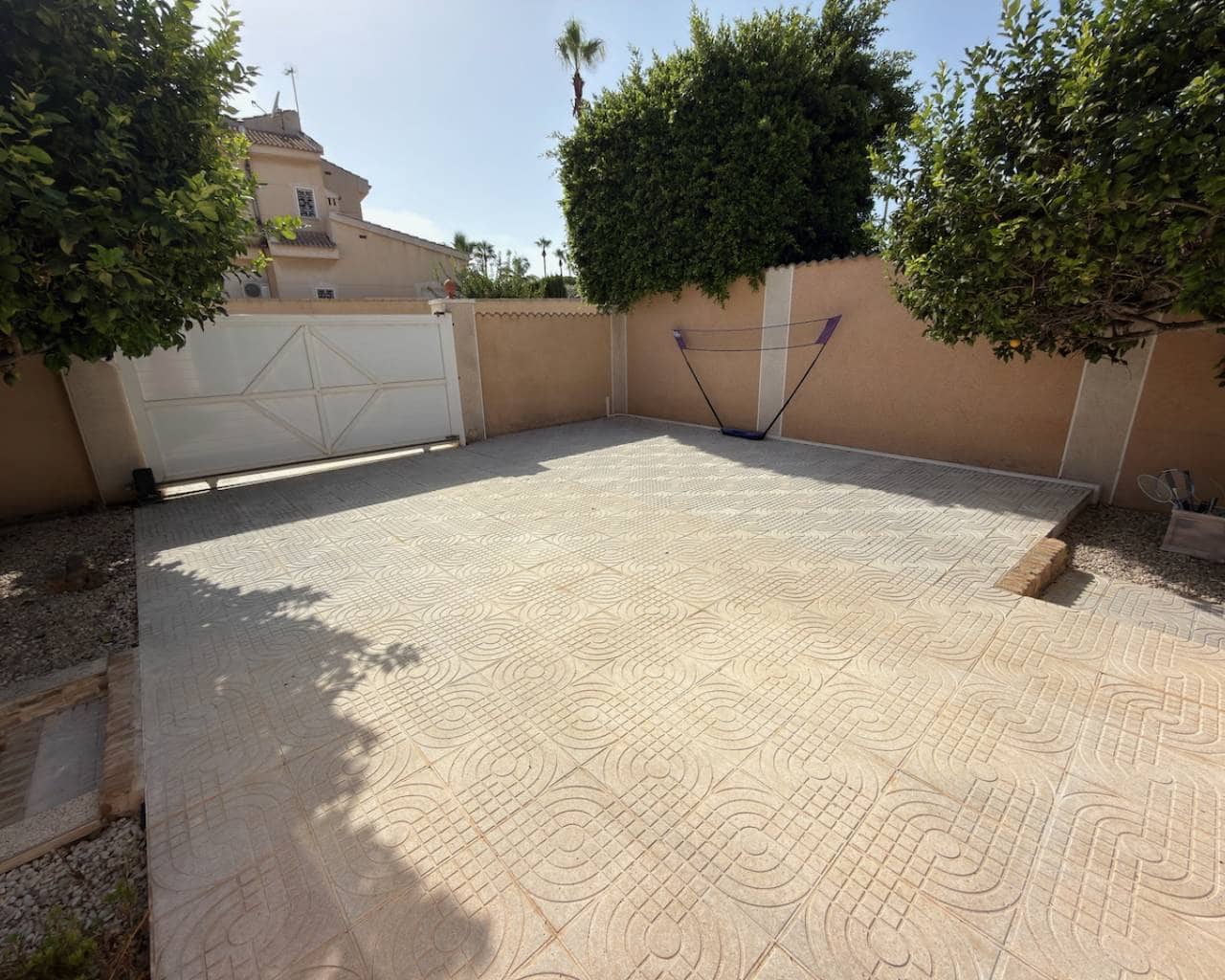 4 bedroom Villa for sale in Dona Pepa with pool garage - € 575,000 (Ref: 10014663)