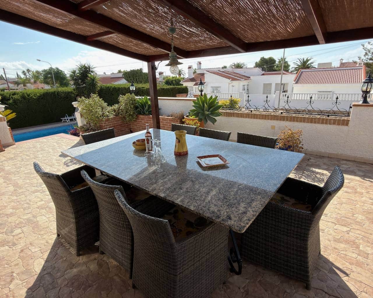 5 bedroom Villa for sale in Ciudad Quesada with pool garage - € 695,000 (Ref: 10062856)
