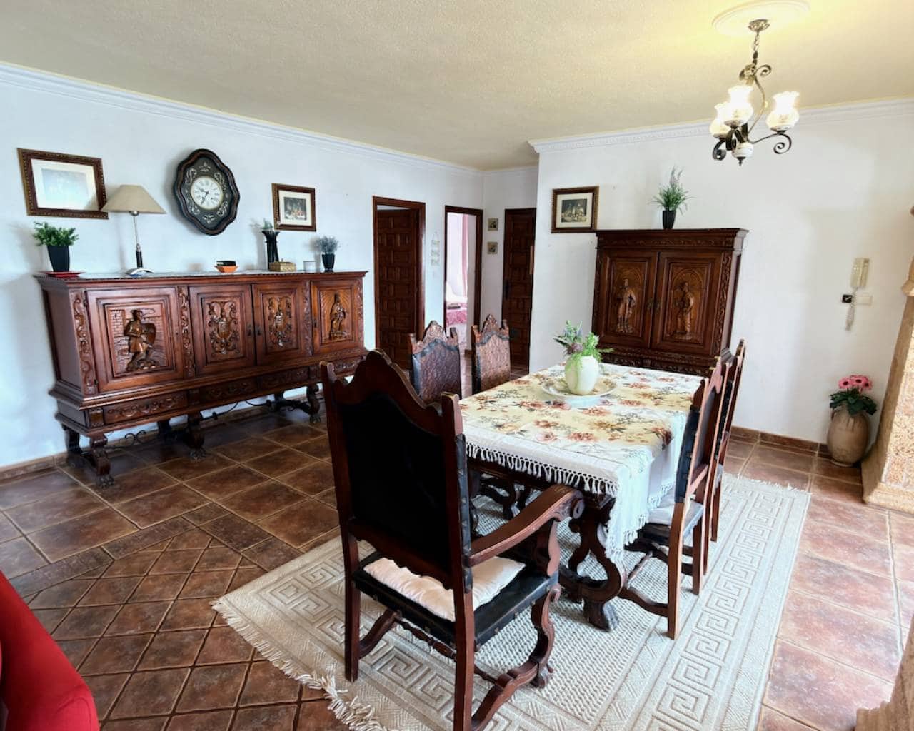 5 bedroom Villa for sale in Ciudad Quesada with pool garage - € 695,000 (Ref: 10062856)