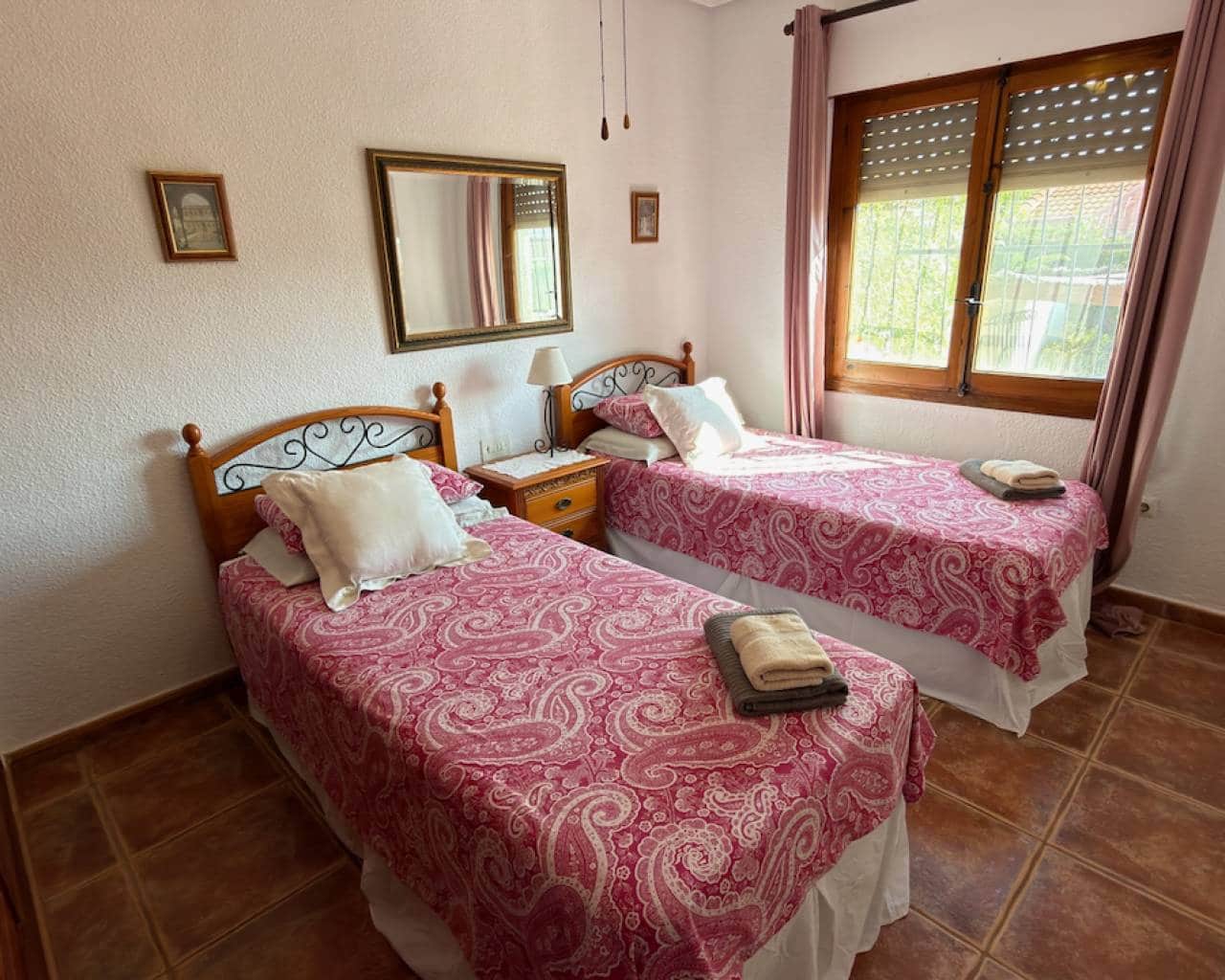 5 bedroom Villa for sale in Ciudad Quesada with pool garage - € 695,000 (Ref: 10062856)