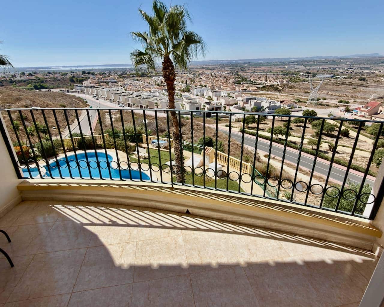 Apartamento de 2 habitaciones en Ciudad Quesada en venta con piscina garaje - 205.000 € (Ref: 10076946)
