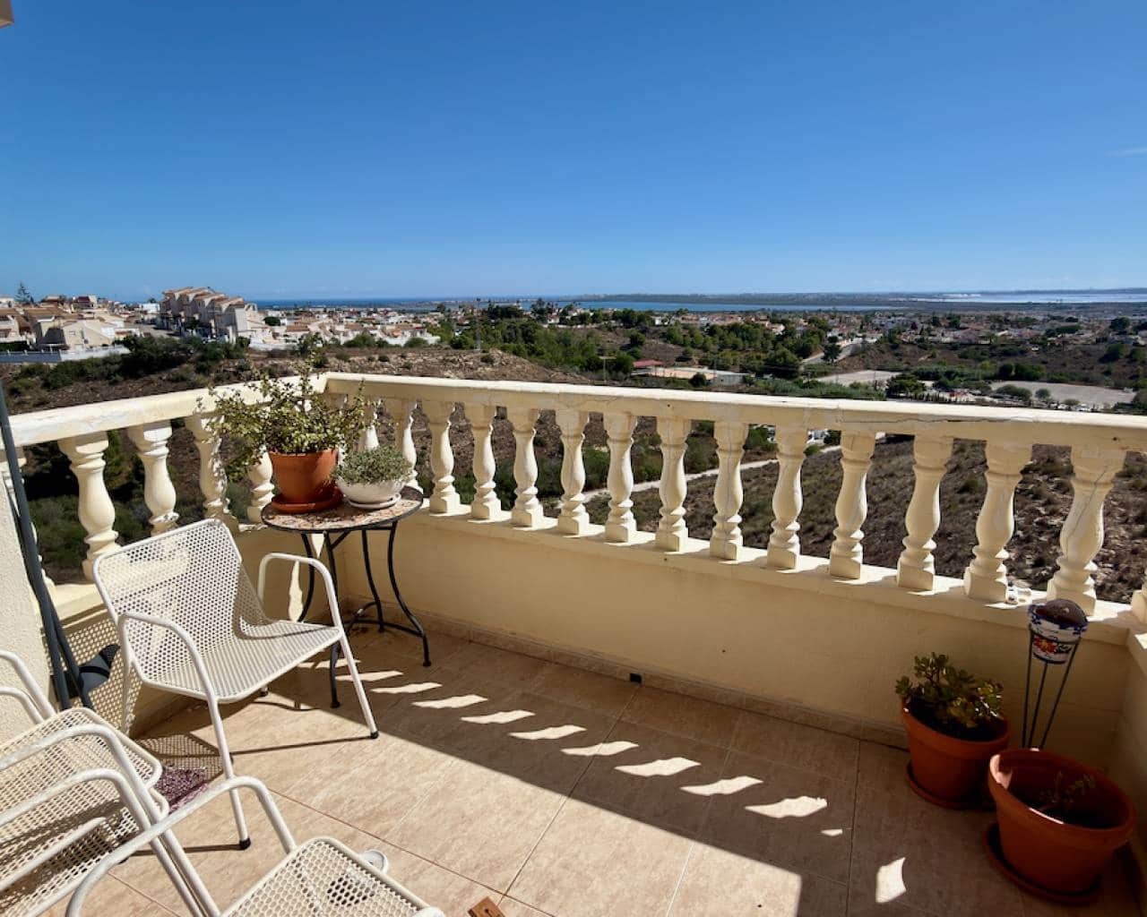 2 bedroom Apartment for sale in Ciudad Quesada with pool garage - € 135,000 (Ref: 10095016)