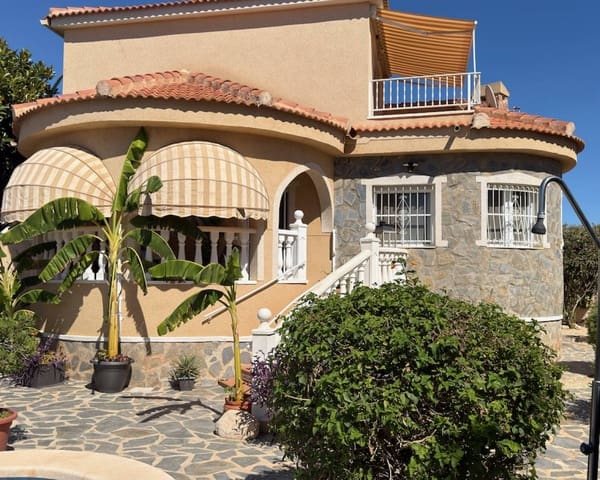 3 soverom Villa til salgs i Lo Pepin, Rojales med svømmebasseng garasje - € 399 900 (Ref: 10098951)
